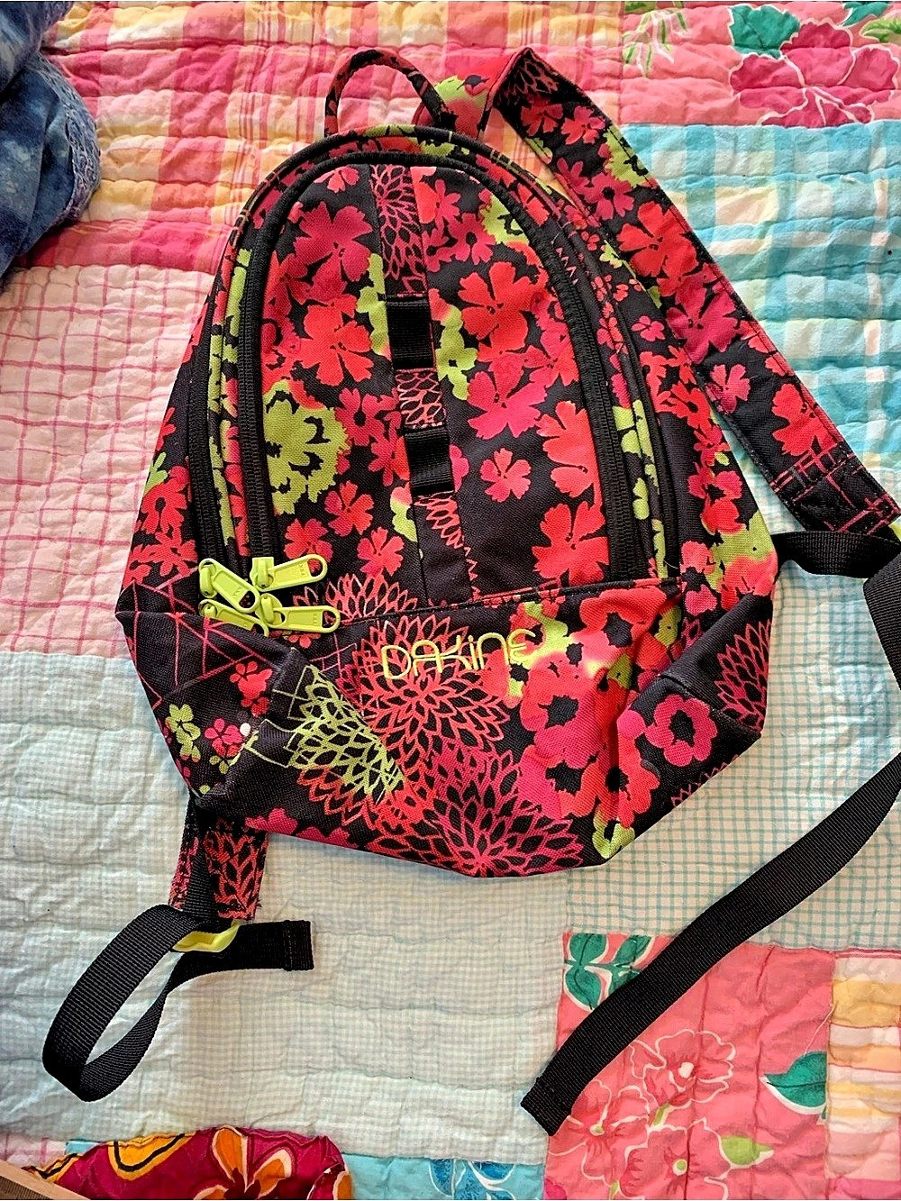 Dakine Bright Floral Pattern Cosmo 6.5L Mini Backpack Camera Bag Black & Pink